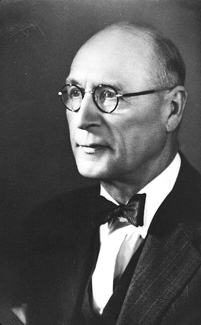 Photograph of Toivo Vähäkallio