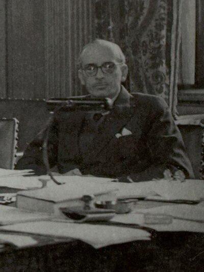 Photograph of Julio López Oliván