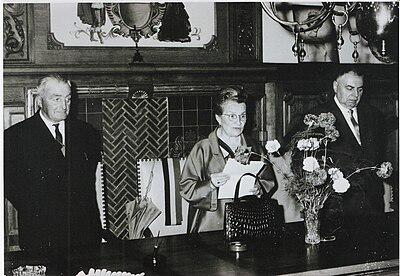 Photograph of Maria Callewaert-Casselman