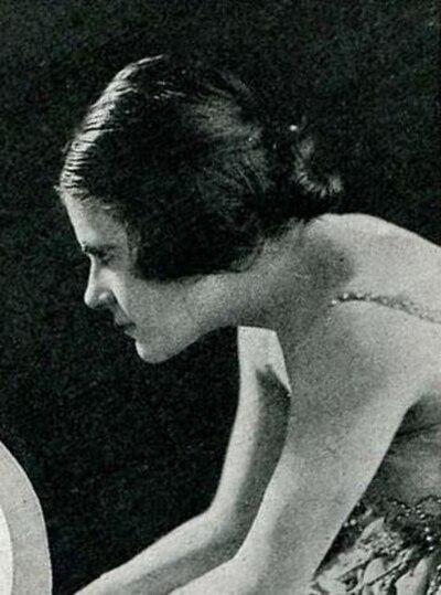 Photograph of Ruth Roye