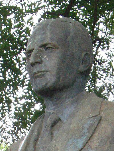 Photograph of José Loureiro da Silva