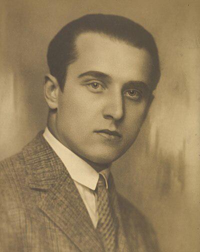 Photograph of Marian Wawrzkowicz