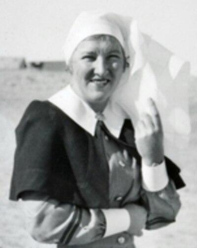 Photograph of Jean Hanna