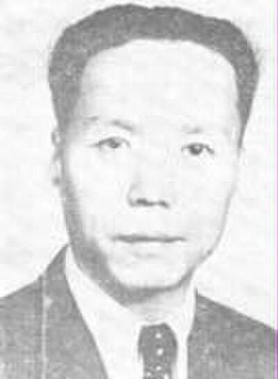 Photograph of Adam Pen-Tung Sah