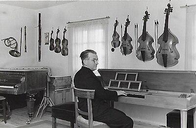 Photograph of Waldemar Woehl