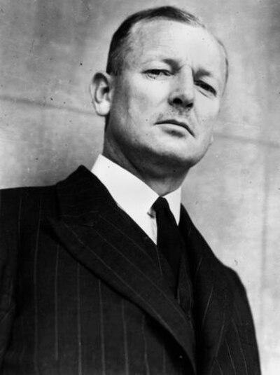 Photograph of Alan Mansfield