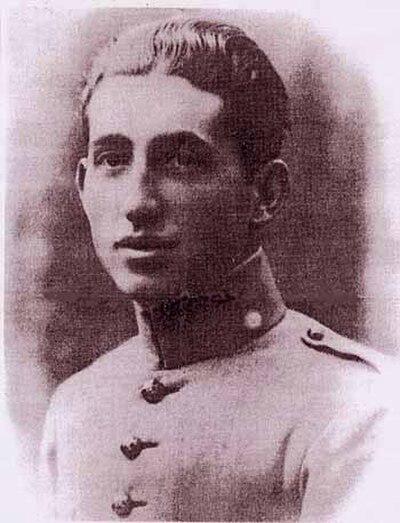 Photograph of Antonio Yáñez-Barnuevo