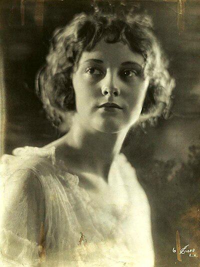 Photograph of Barbara Bedford