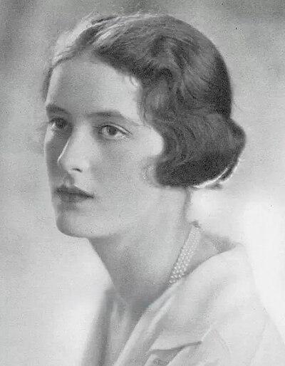 Photograph of Alexandra Curzon