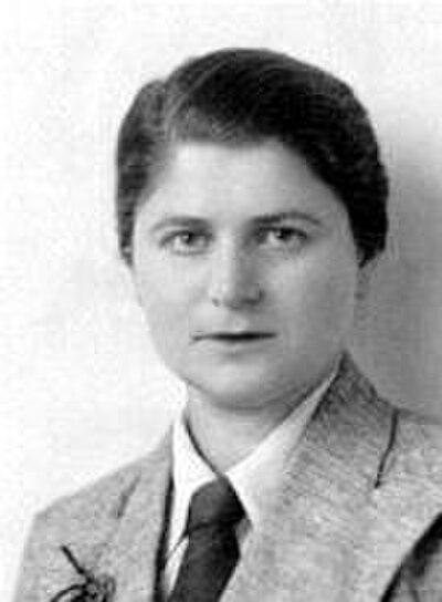 Photograph of Shoshana Stern
