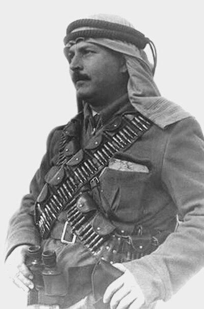 Photograph of Abd al-Qadir al-Husayni